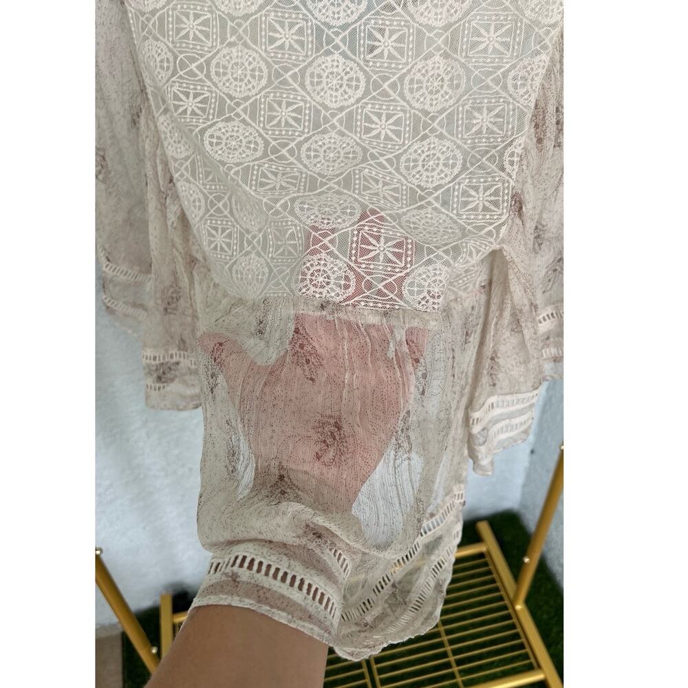 Anthropology by Meadow Rue Aeris Silk Blouse - Delicate and Feminine, Size Small - Picture 13 of 15